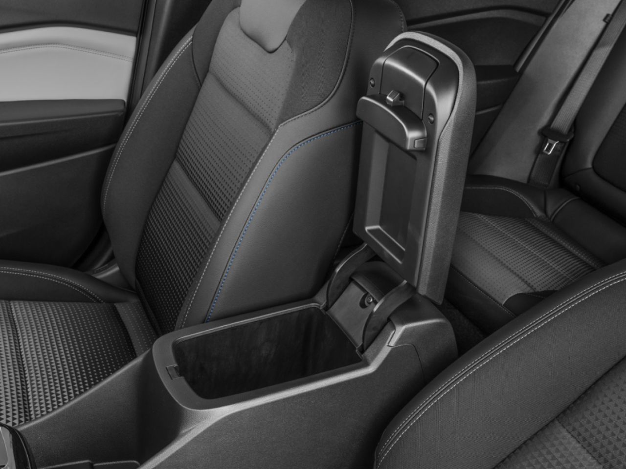 CHEVROLET Trax Traction avant 4 portes LT 2026 Gris sterling m&eacute;tallis&eacute; Sherbrooke - photo #6