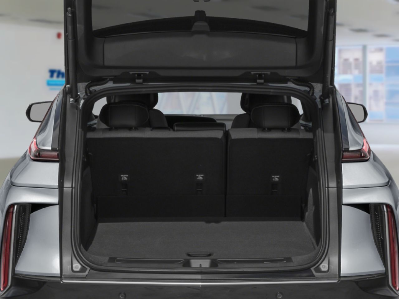 CADILLAC LYRIQ Sport 4 portes avec 1SK 2024 Nimbus m&eacute;tallis&eacute; Sherbrooke - photo #10