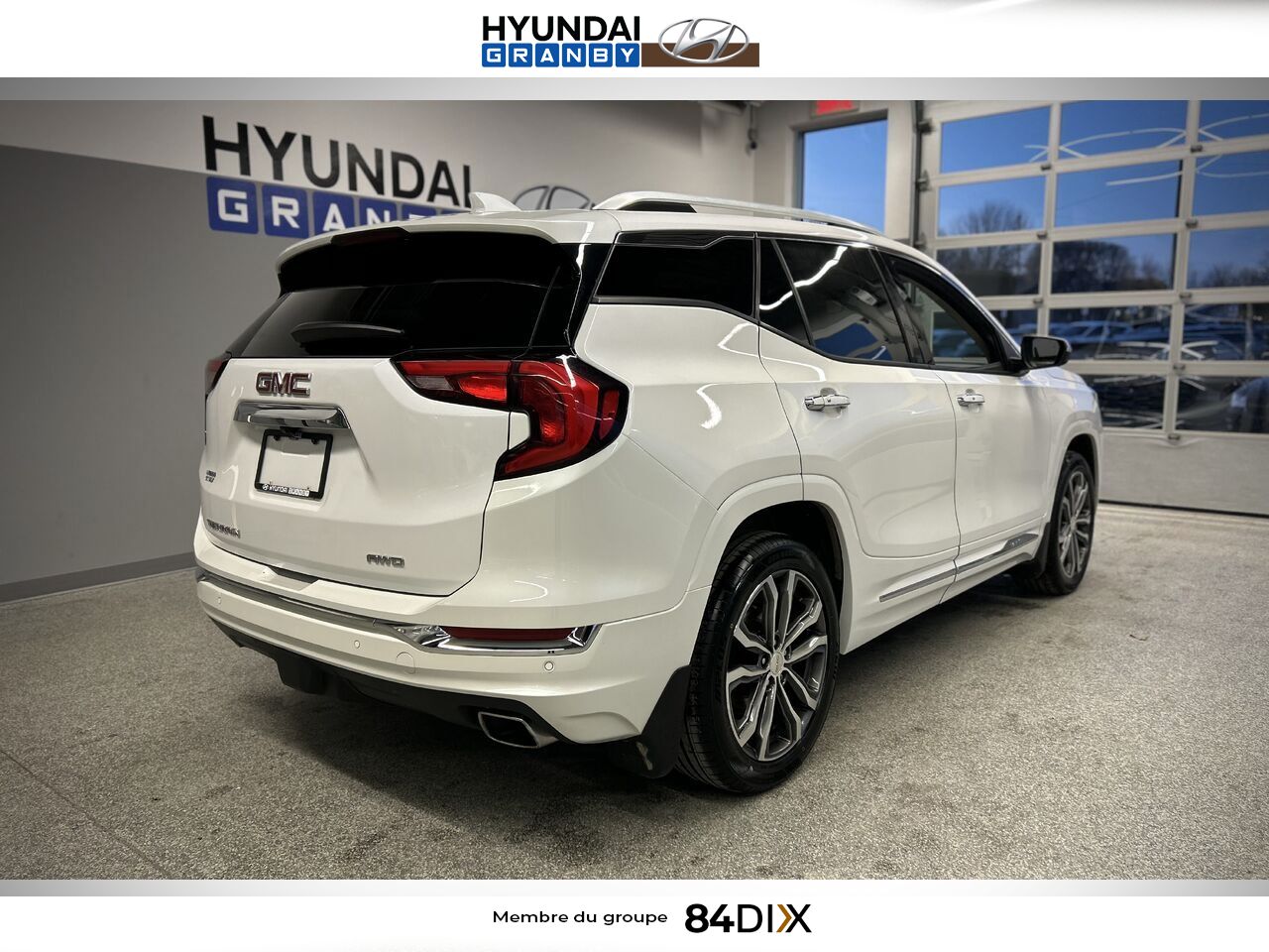 GMC Terrain 2020 Blanc Granby - photo #6