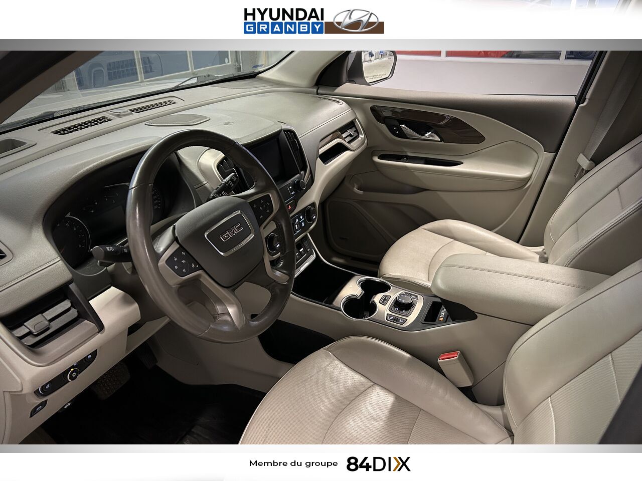 GMC Terrain 2020 Blanc Granby - photo #10