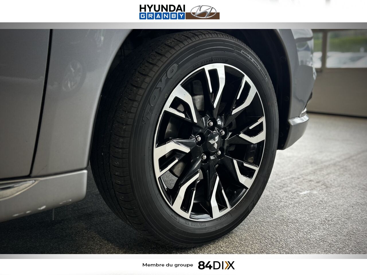 Mitsubishi Outlander PHEV 2018 Gris Granby - photo #7
