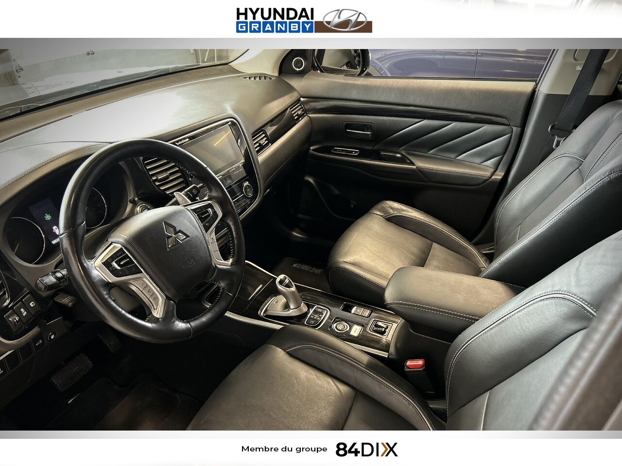 Mitsubishi Outlander PHEV 2018 Gris Granby - photo #8