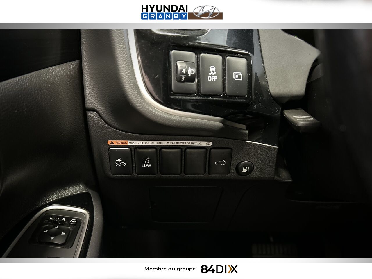 Mitsubishi Outlander PHEV 2018 Gris Granby - photo #14
