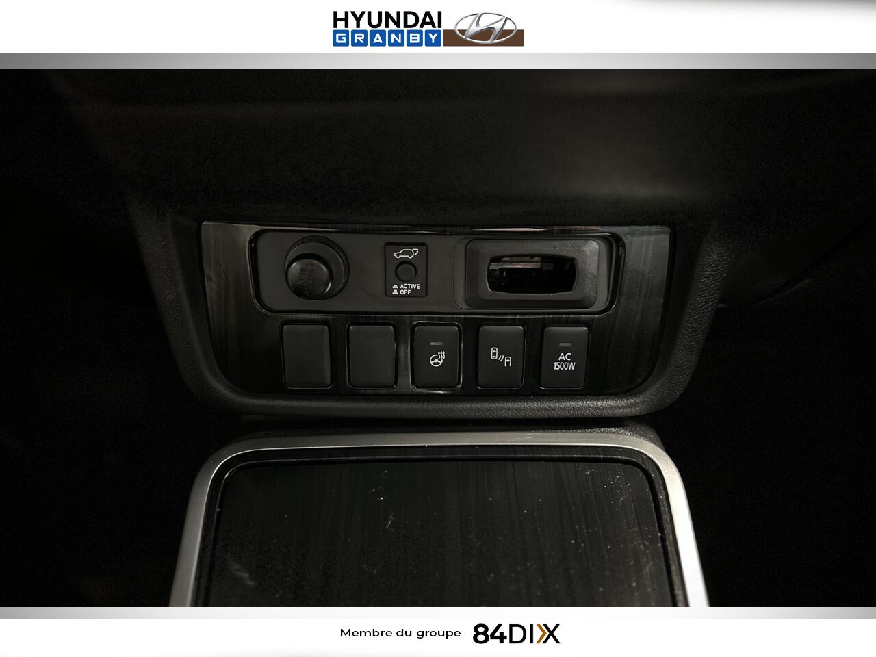 Mitsubishi Outlander PHEV 2018 Gris Granby - photo #17