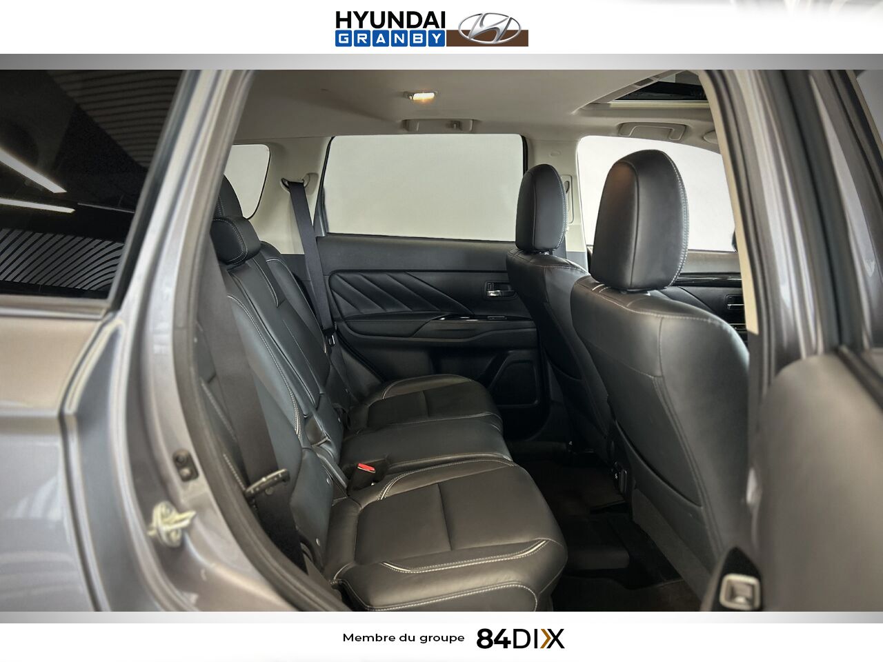 Mitsubishi Outlander PHEV 2018 Gris Granby - photo #26