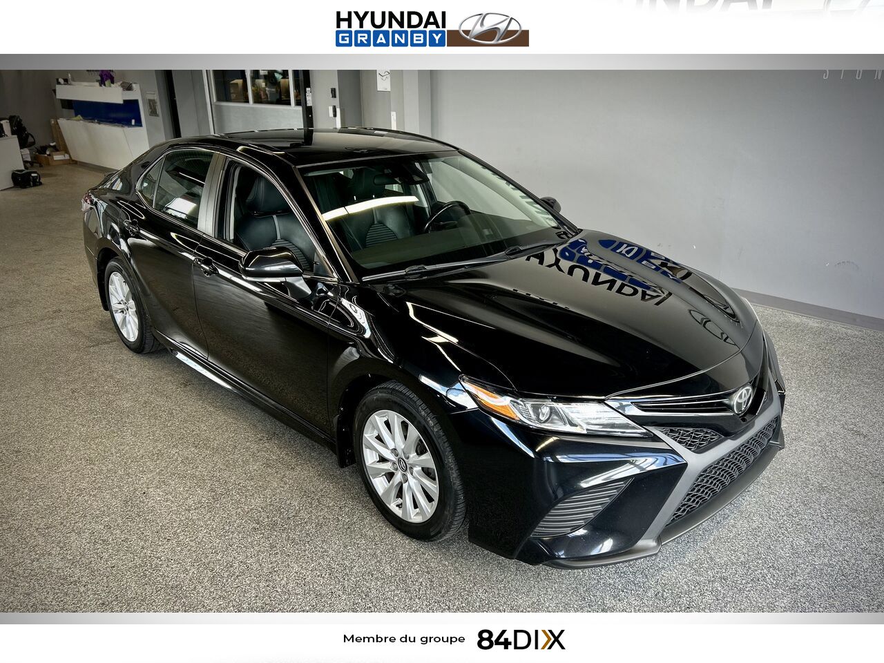 2019 Toyota Camry Black Granby - photo #1