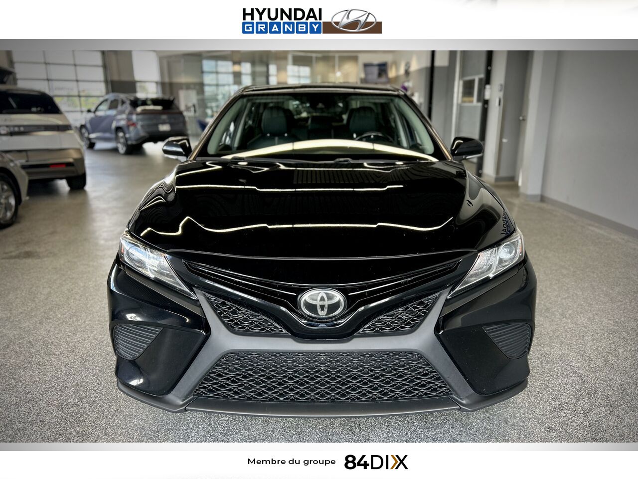 2019 Toyota Camry Black Granby - photo #2