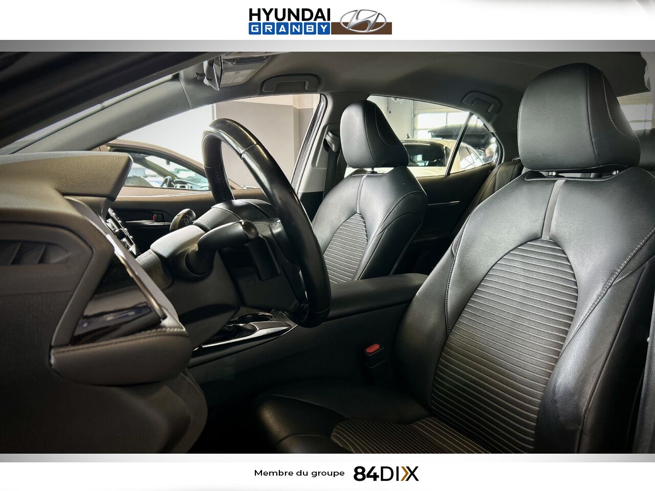 2019 Toyota Camry Black Granby - photo #9
