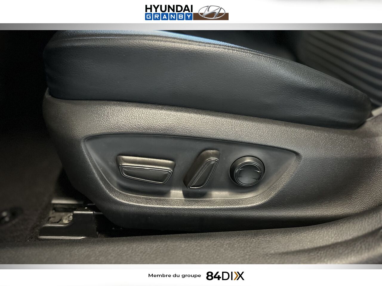 2019 Toyota Camry Black Granby - photo #10