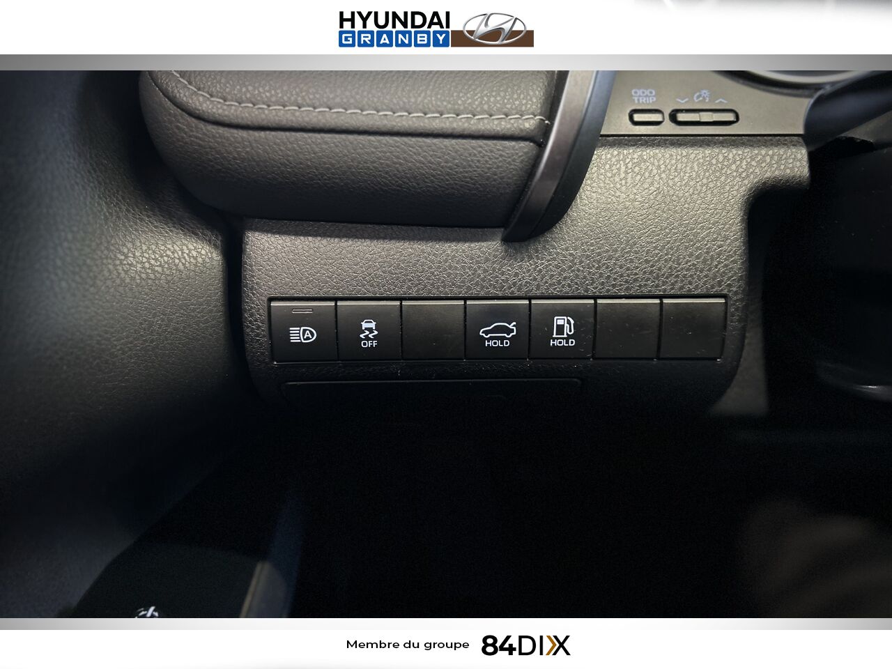 2019 Toyota Camry Black Granby - photo #14