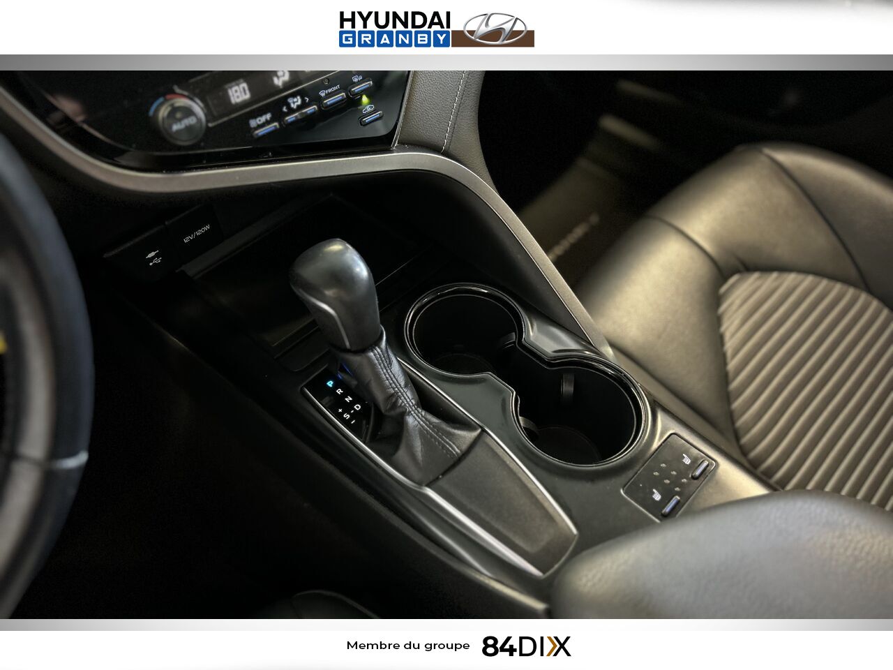 2019 Toyota Camry Black Granby - photo #16