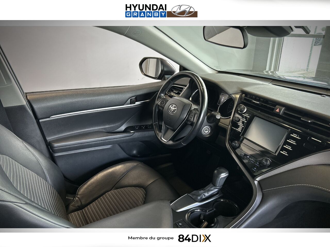 2019 Toyota Camry Black Granby - photo #19