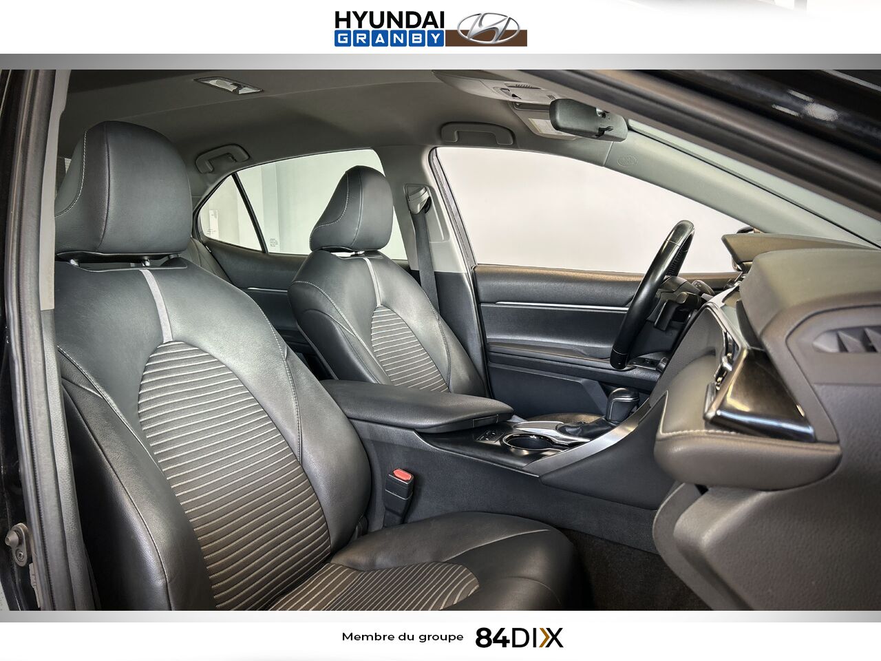 2019 Toyota Camry Black Granby - photo #21
