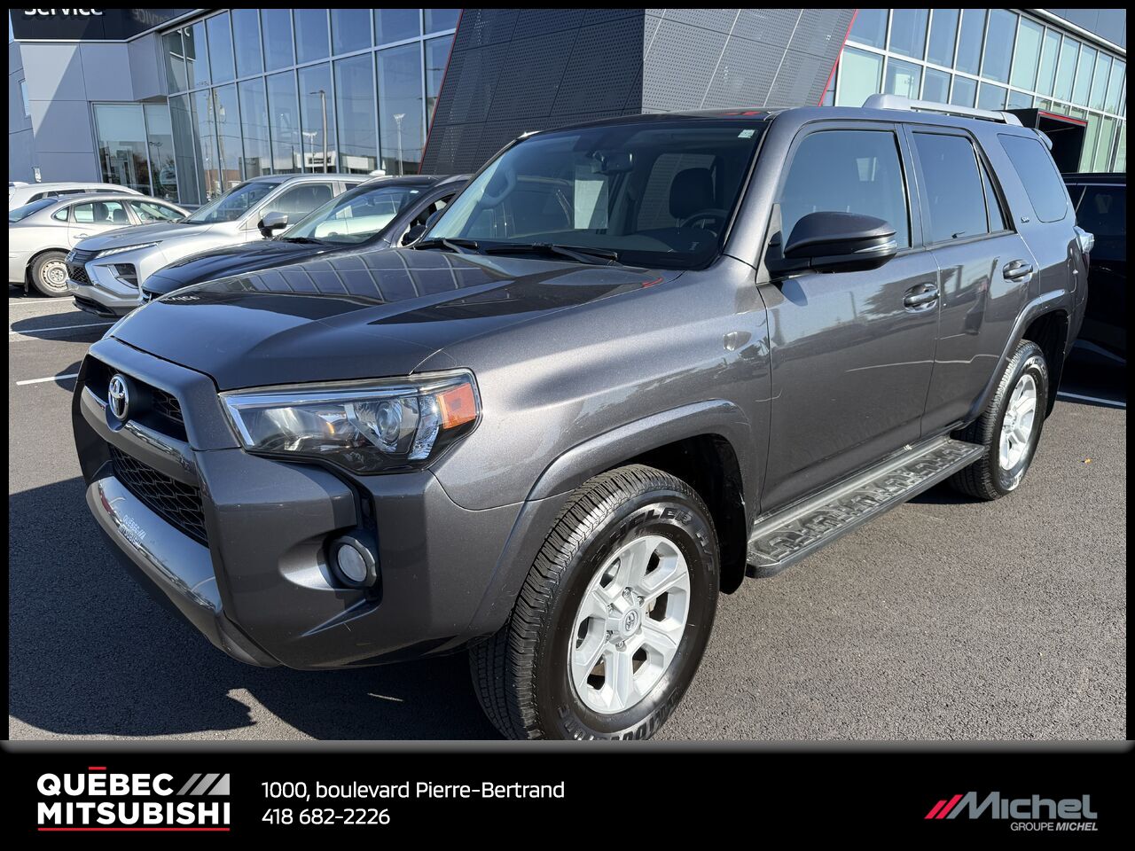 Toyota 4Runner 4x4 SR5, 7 Passagers, Capacité remorquage 5000lbs, Cuir 2016 Gris Ville de Québec - photo #0