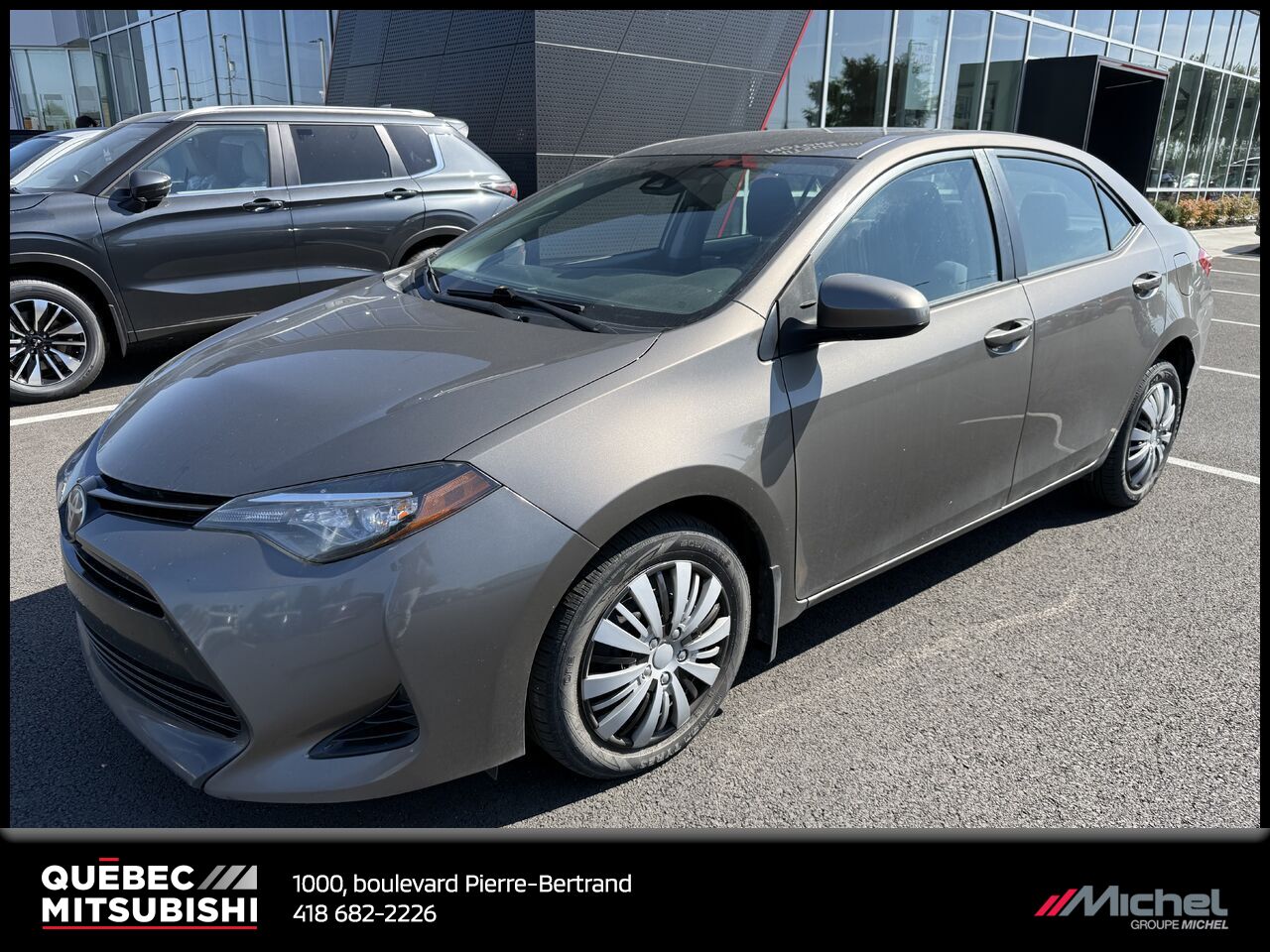 Toyota Corolla LE, Sièges chauffants, Caméra de recul, Démarreur à distance 2017 bronze Ville de Québec - photo #0