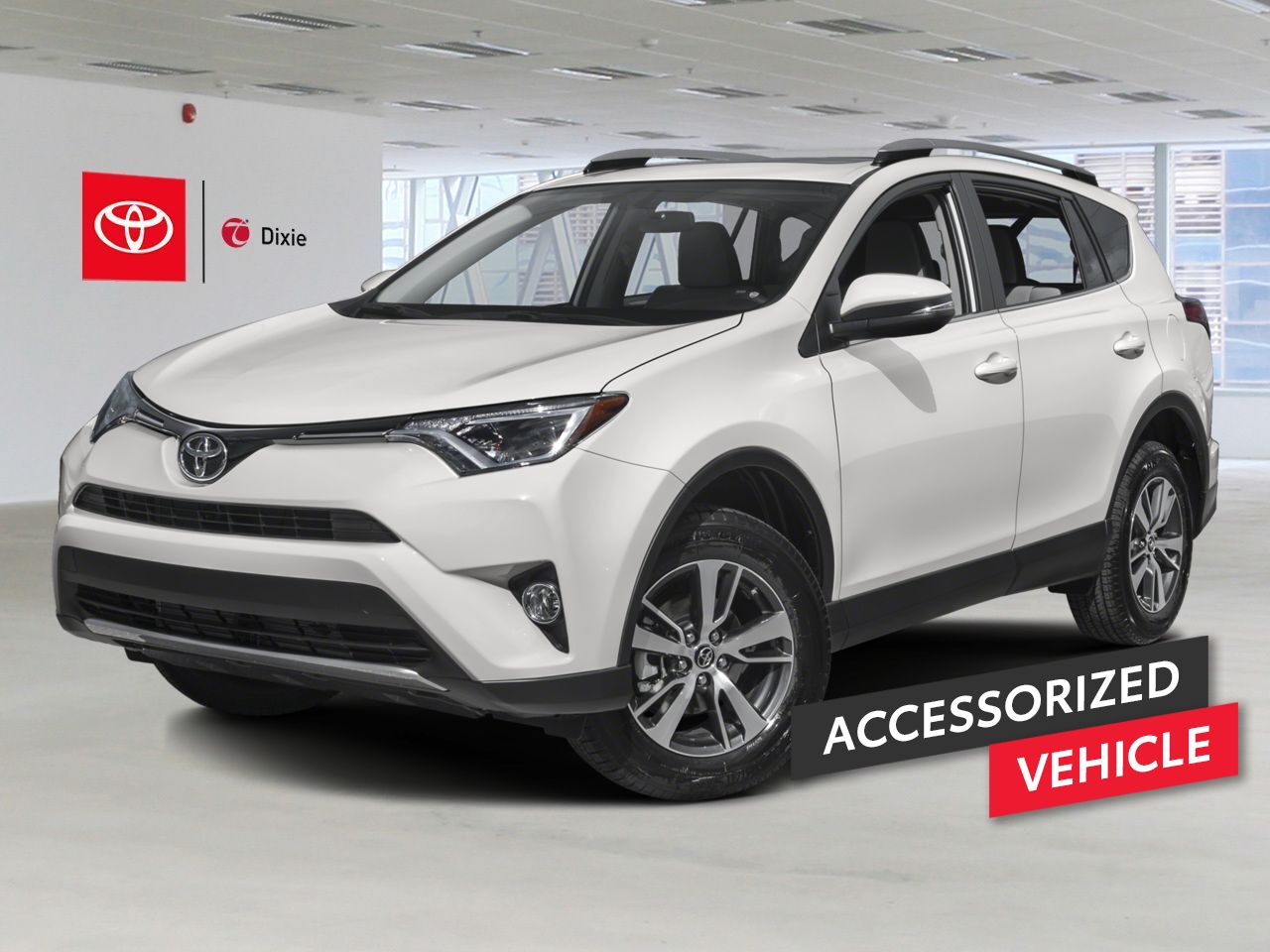 2018 Toyota RAV4 XLE AWD / CLEAN CARFAX / HEATED SEATS / MOONROOF / BACKUP CAMERA White Mississauga - photo #0