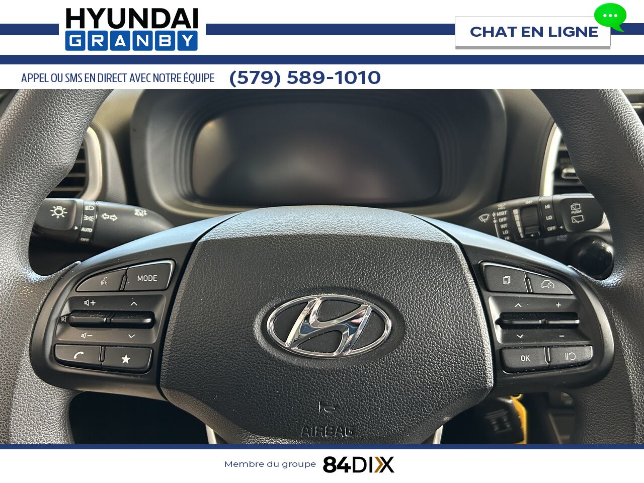 2023 Hyundai Venue Red Granby - photo #13