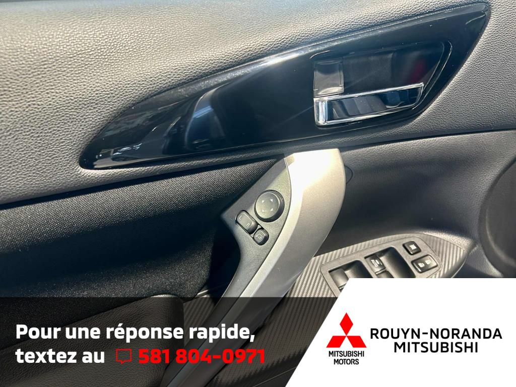 Mitsubishi Eclipse Cross 2024 Gris Rouyn-Noranda - photo #13