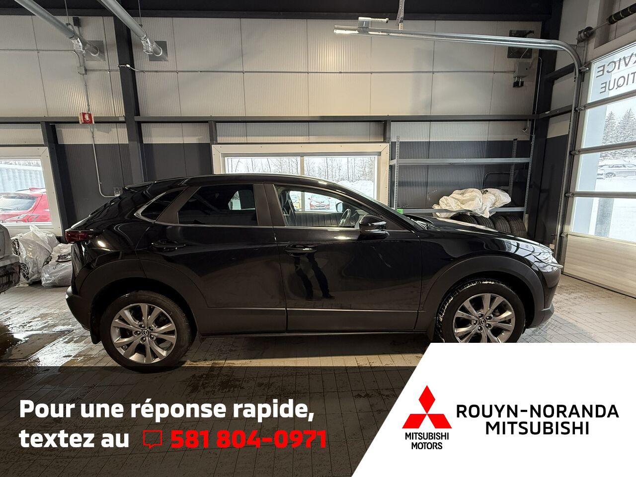 Mazda CX-30 2024 Noir Rouyn-Noranda - photo #3