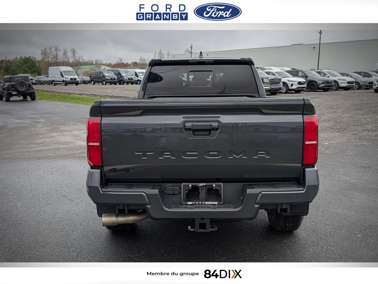 2024 Toyota Tacoma Black Granby - photo #5
