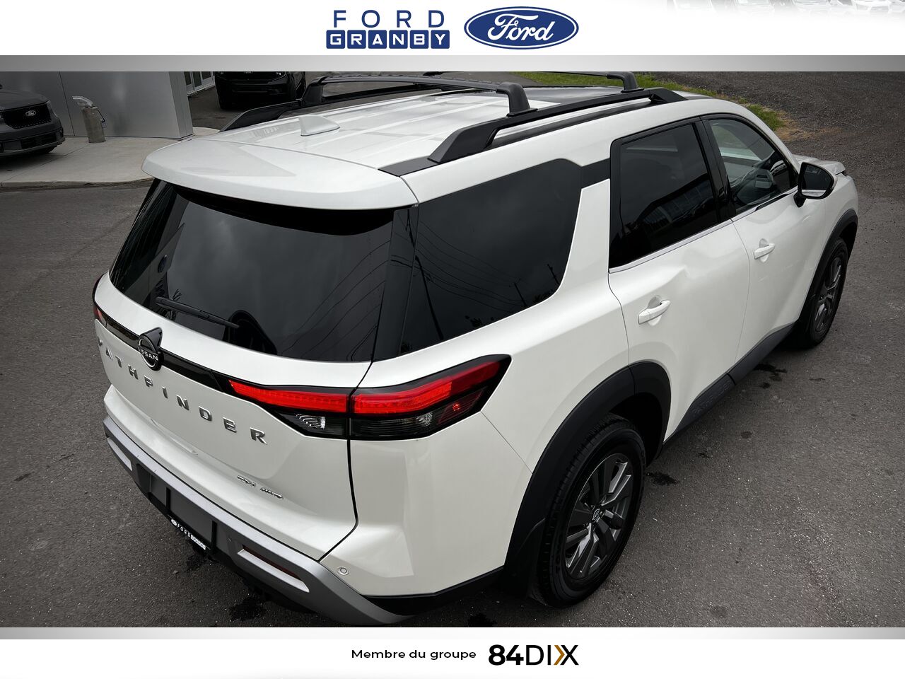 Nissan Pathfinder 2024 Blanc Granby - photo #4