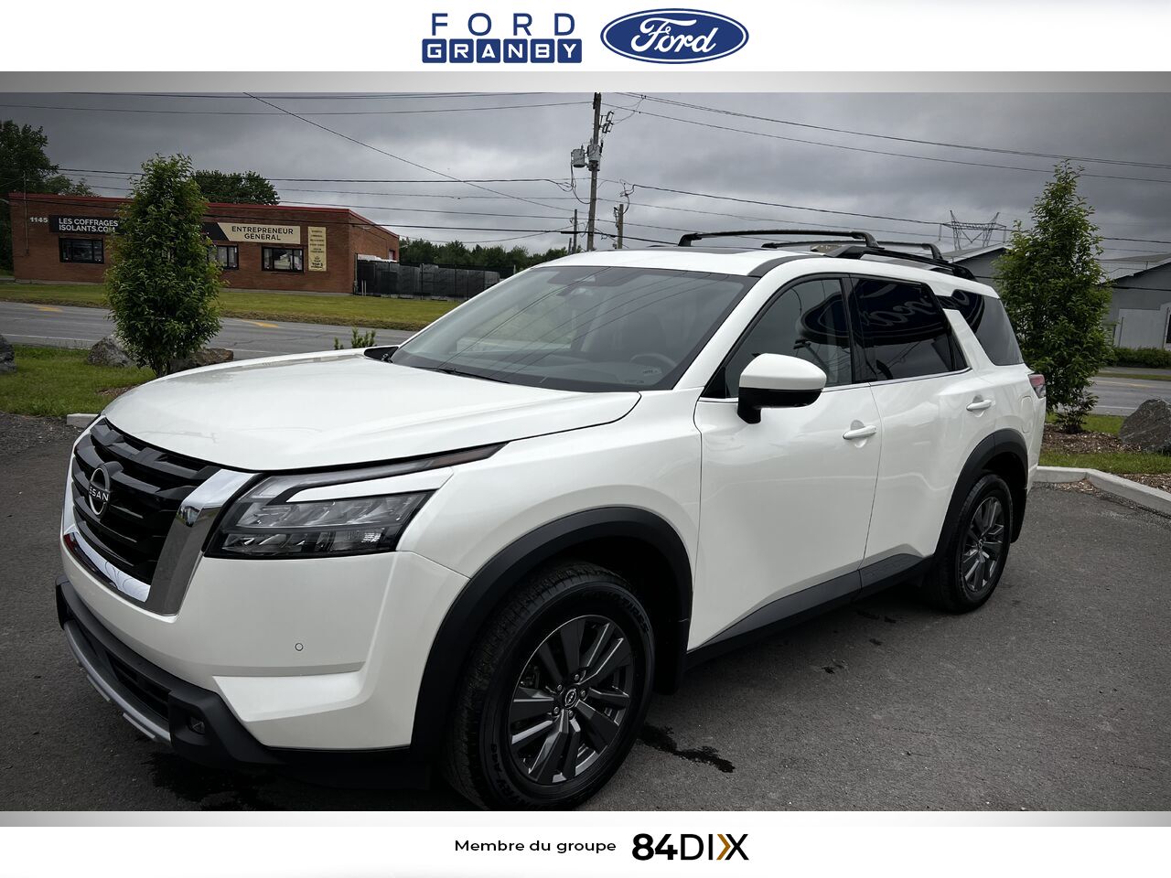 Nissan Pathfinder 2024 Blanc Granby - photo #9