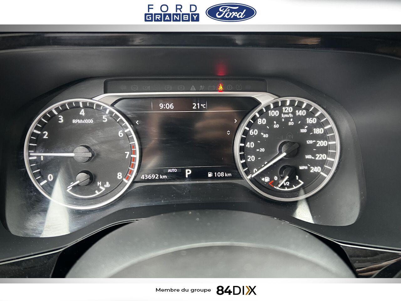 Nissan Pathfinder 2024 Blanc Granby - photo #21