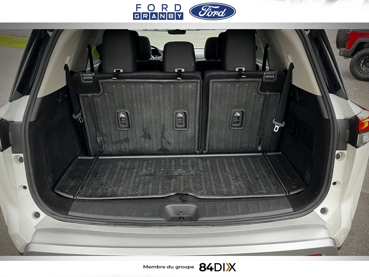 Nissan Pathfinder 2024 Blanc Granby - photo #35