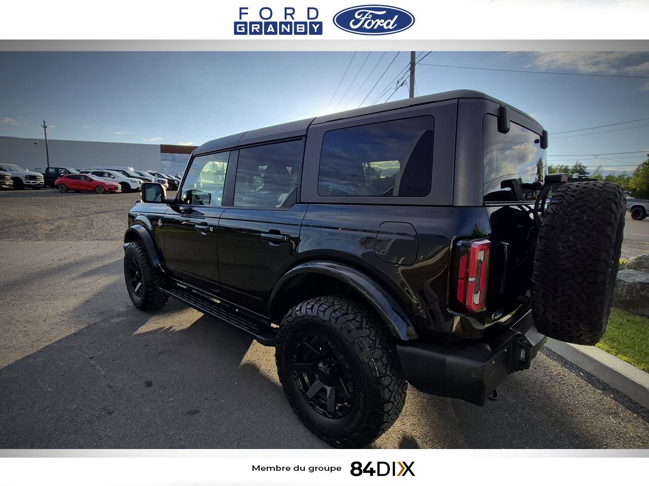 2022 Ford Bronco Black Granby - photo #4