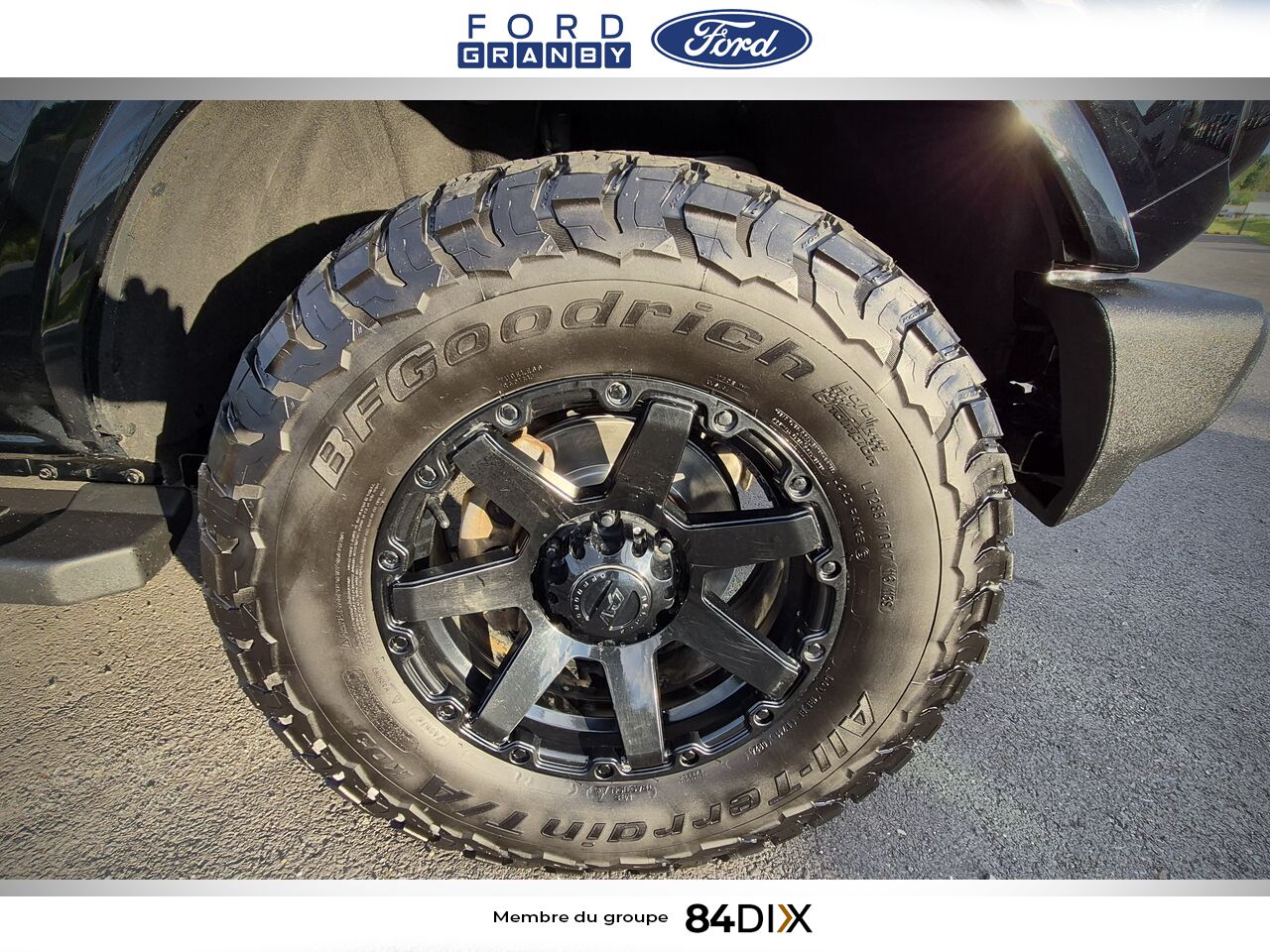 2022 Ford Bronco Black Granby - photo #9