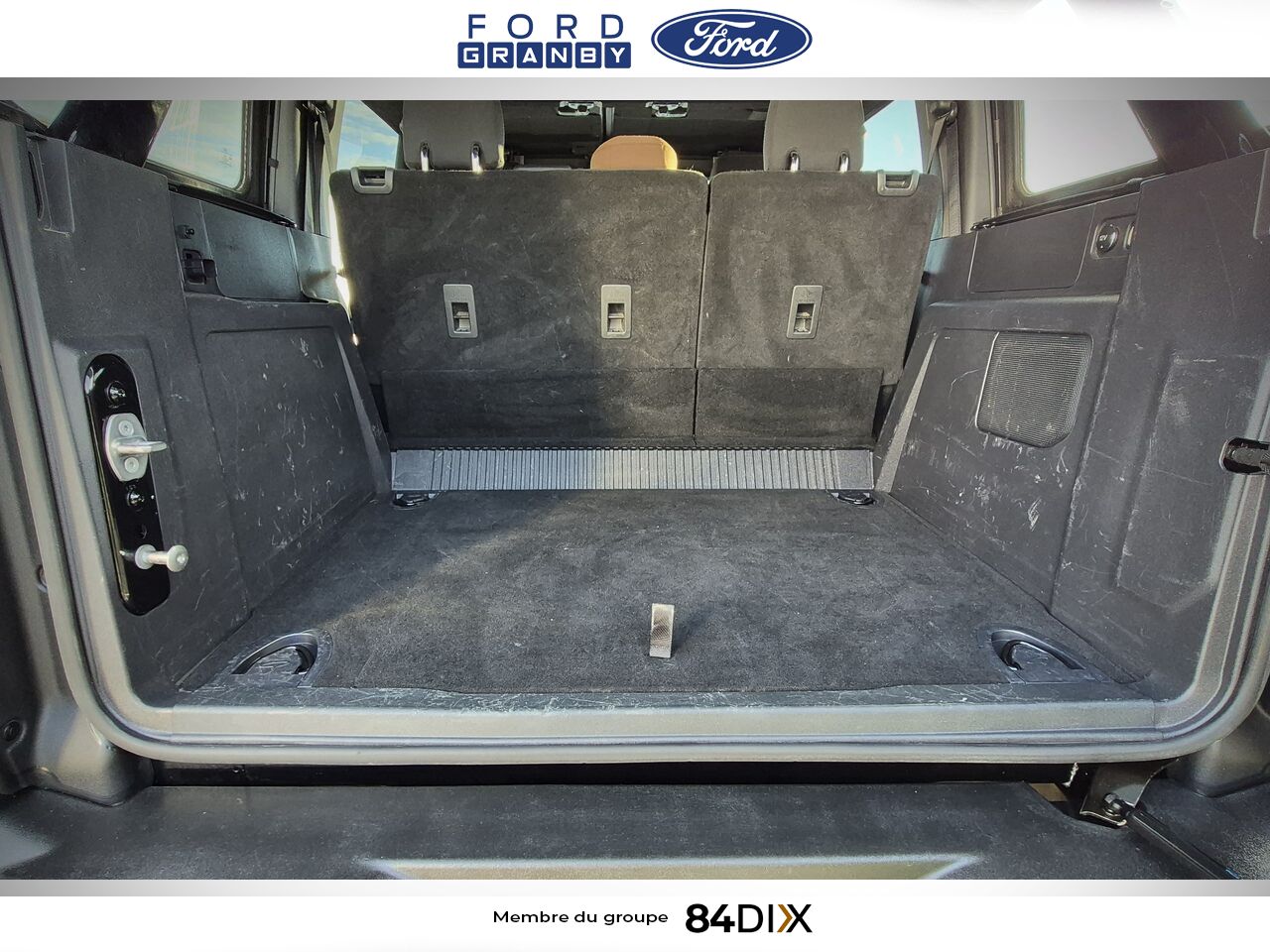 2022 Ford Bronco Black Granby - photo #8