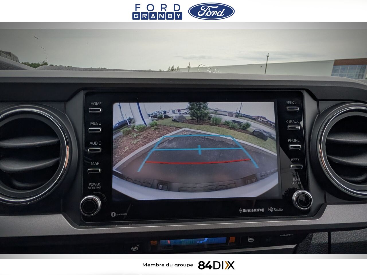 2022 Toyota Tacoma White Granby - photo #17