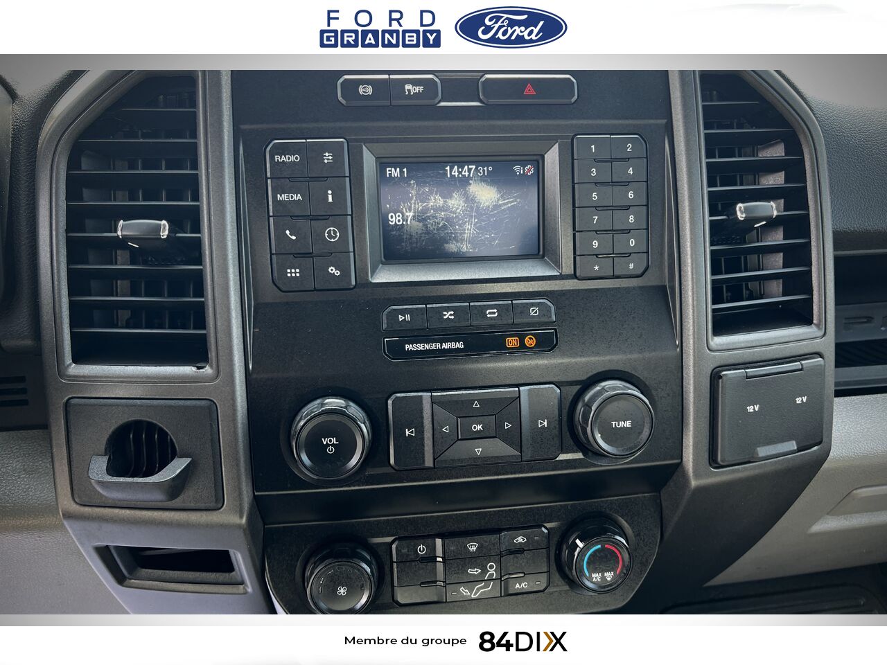 2022 Ford Super Duty F-550 DRW White Granby - photo #21