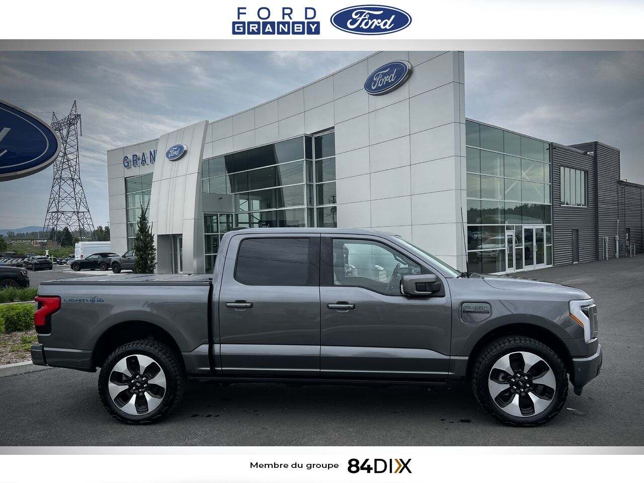 Ford F-150 Lightning 2023 Gris Granby - photo #2