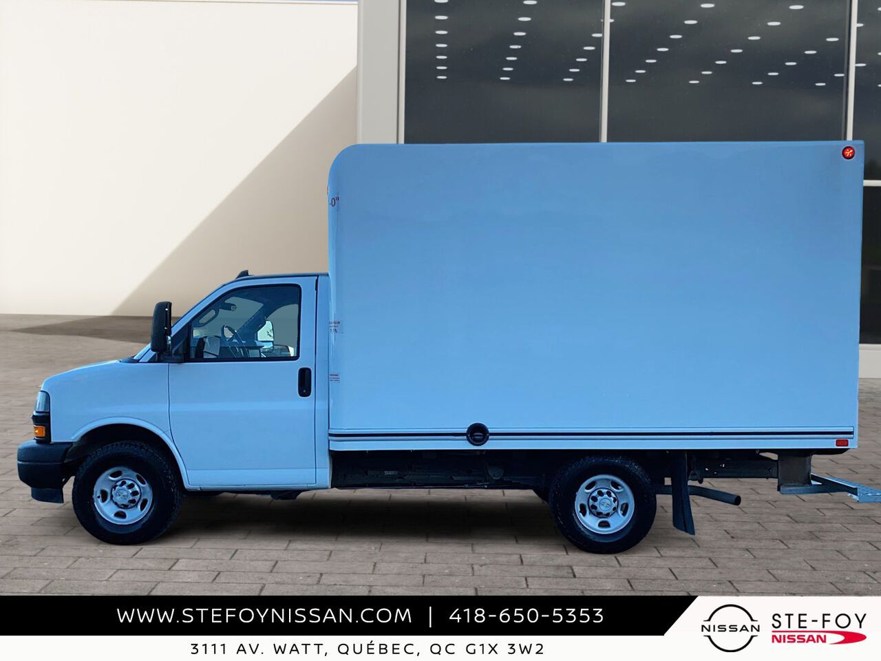 2023 Chevrolet Fourgonnette commerciale tronqu&eacute;e Express White Ste-Foy - photo #4