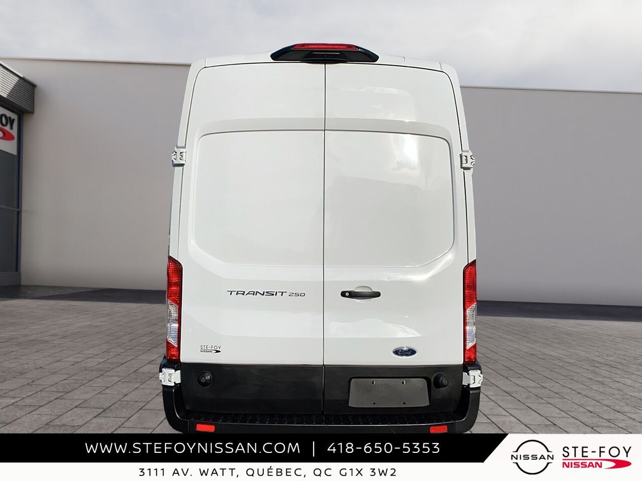 2024 Ford Transit fourgon utilitaire White Ste-Foy - photo #2
