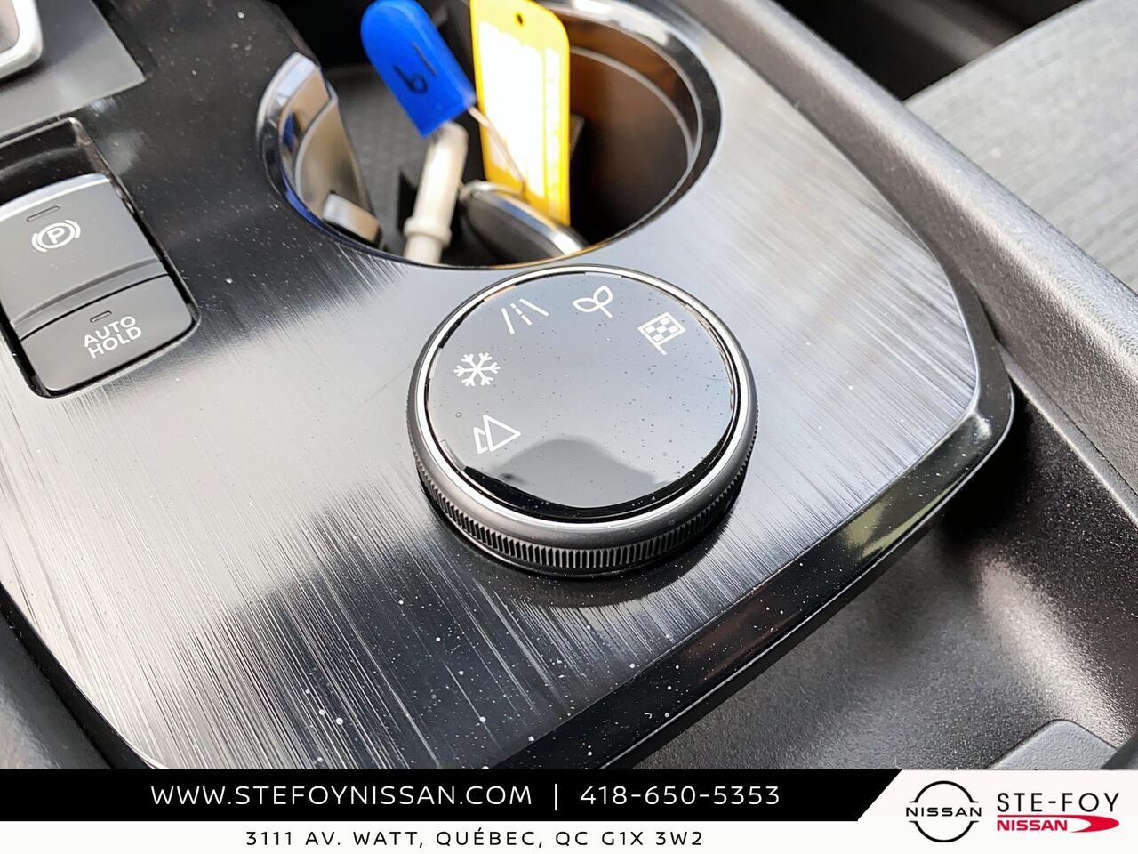 2023 Nissan Rogue Beige Ste-Foy - photo #15