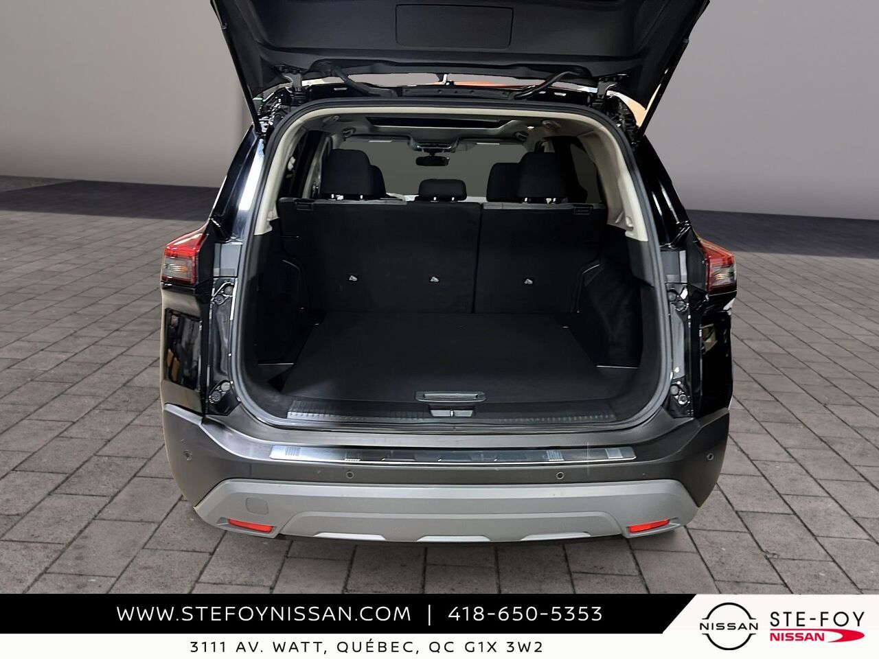 2023 Nissan Rogue Black Ste-Foy - photo #5