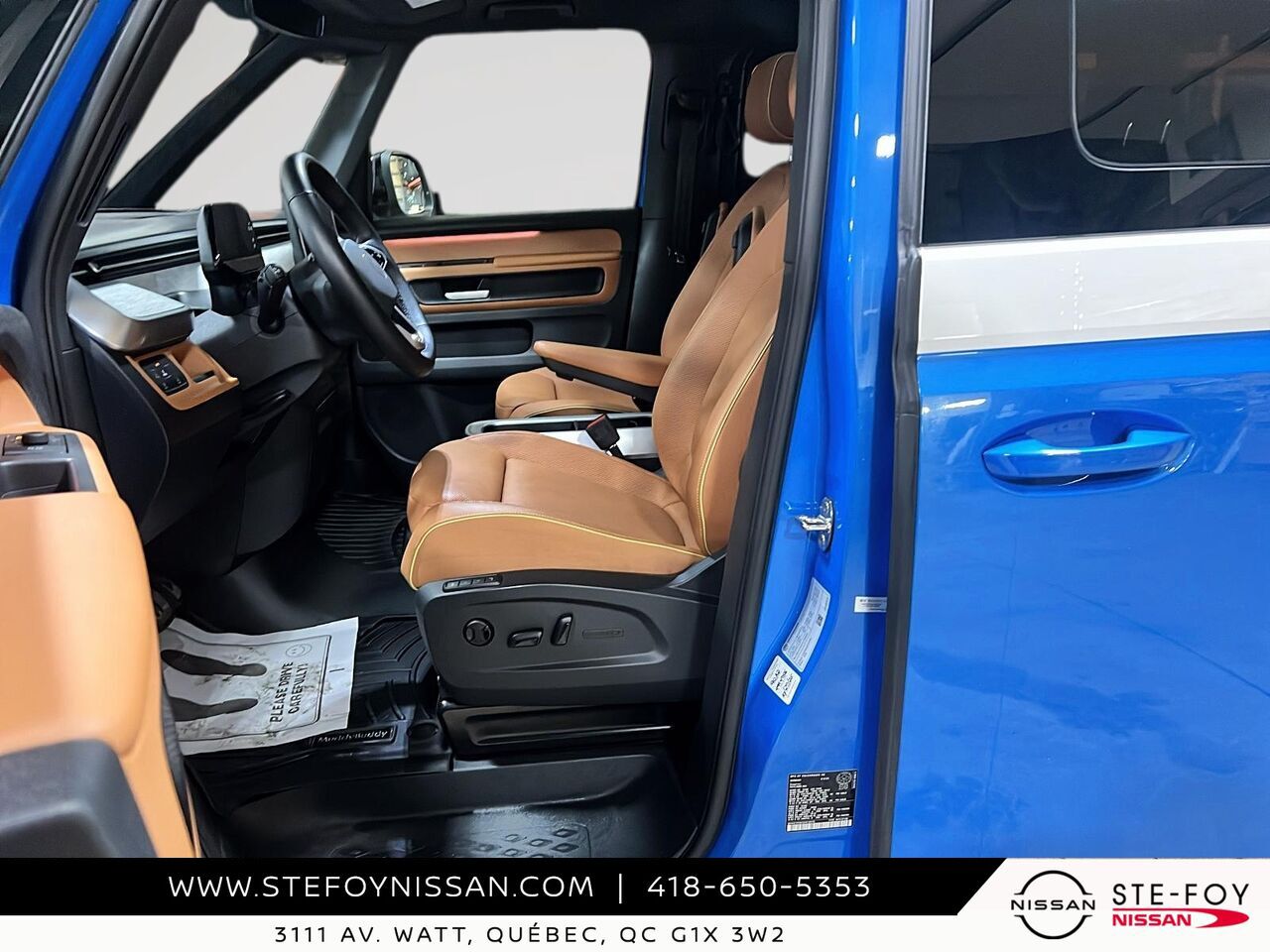 2025 Volkswagen ID. Buzz Blue Ste-Foy - photo #8