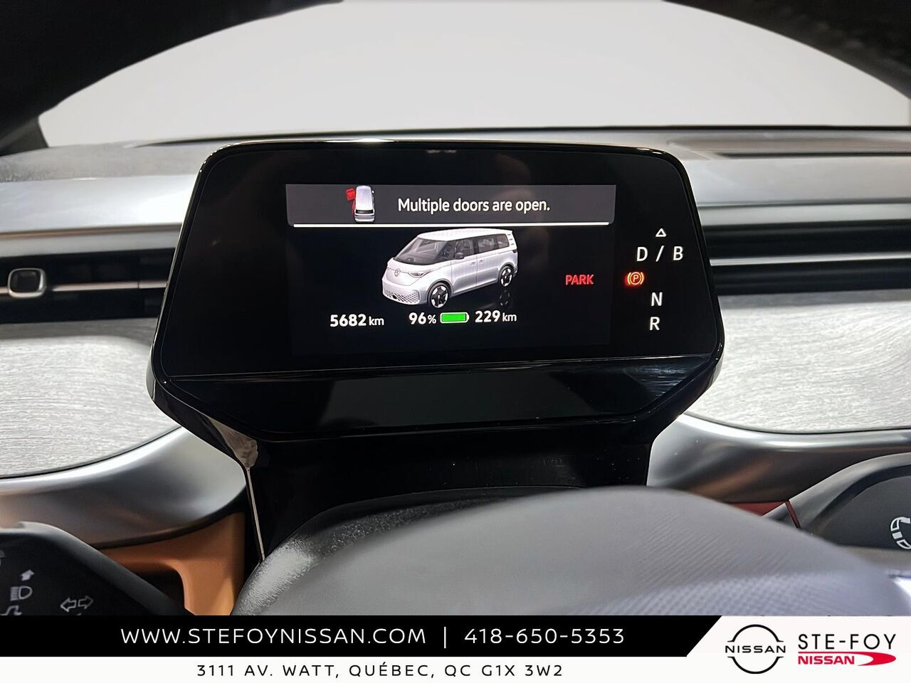 2025 Volkswagen ID. Buzz Blue Ste-Foy - photo #12