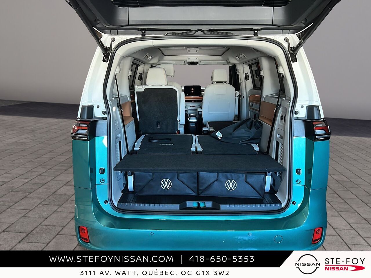 2025 Volkswagen ID. Buzz Blue Ste-Foy - photo #5