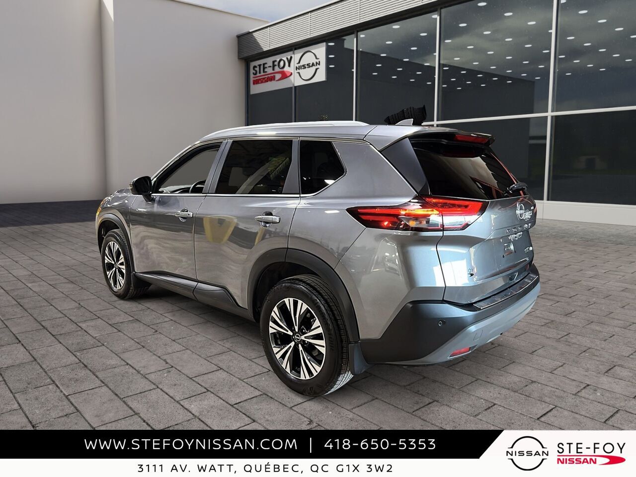 2023 Nissan Rogue Grey Ste-Foy - photo #3