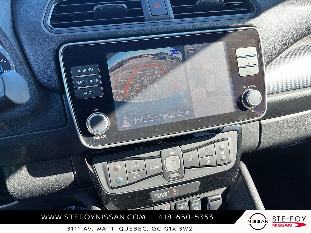 2024 Nissan LEAF Blue Ste-Foy - photo #16