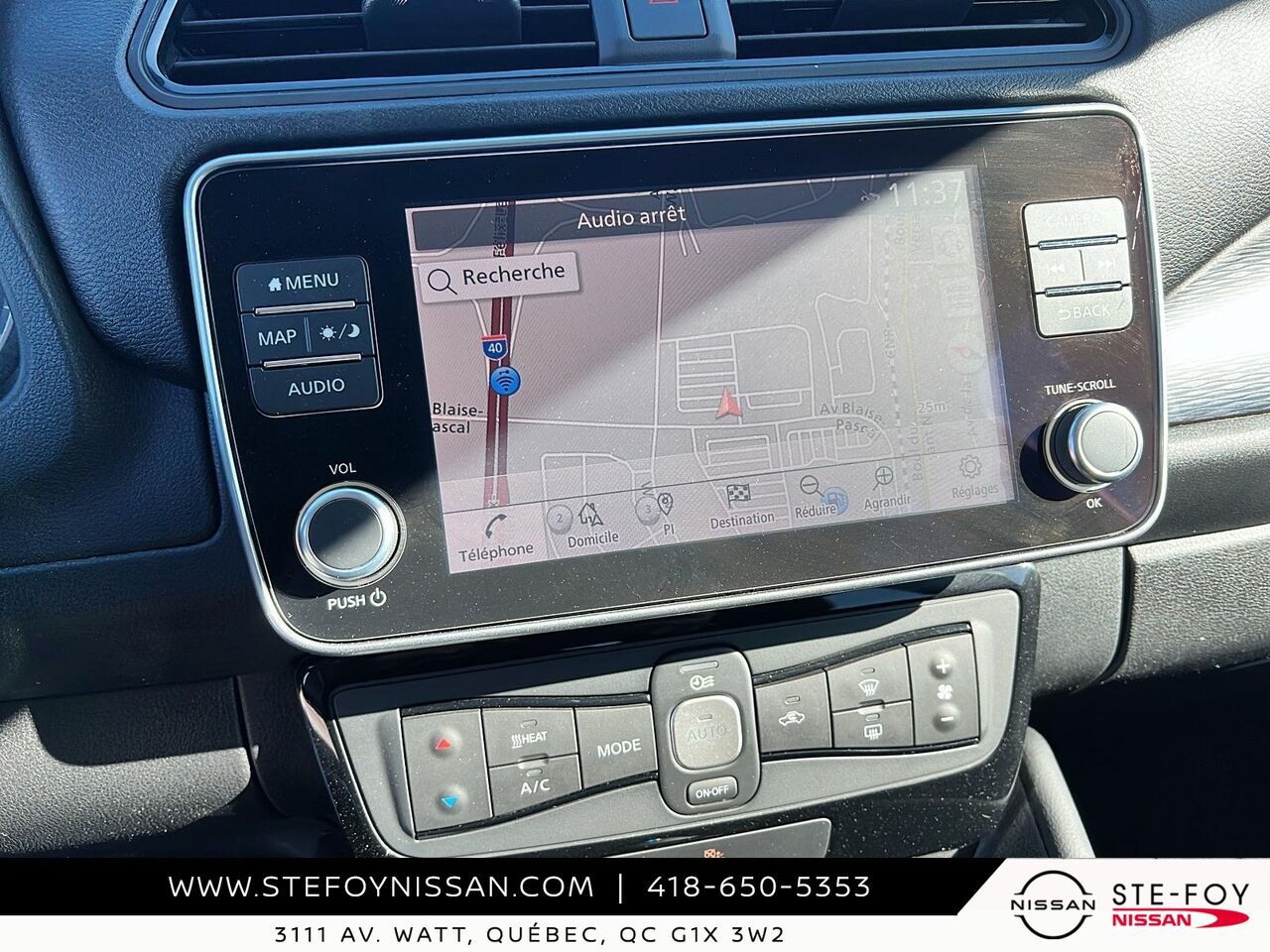 2024 Nissan LEAF Blue Ste-Foy - photo #17