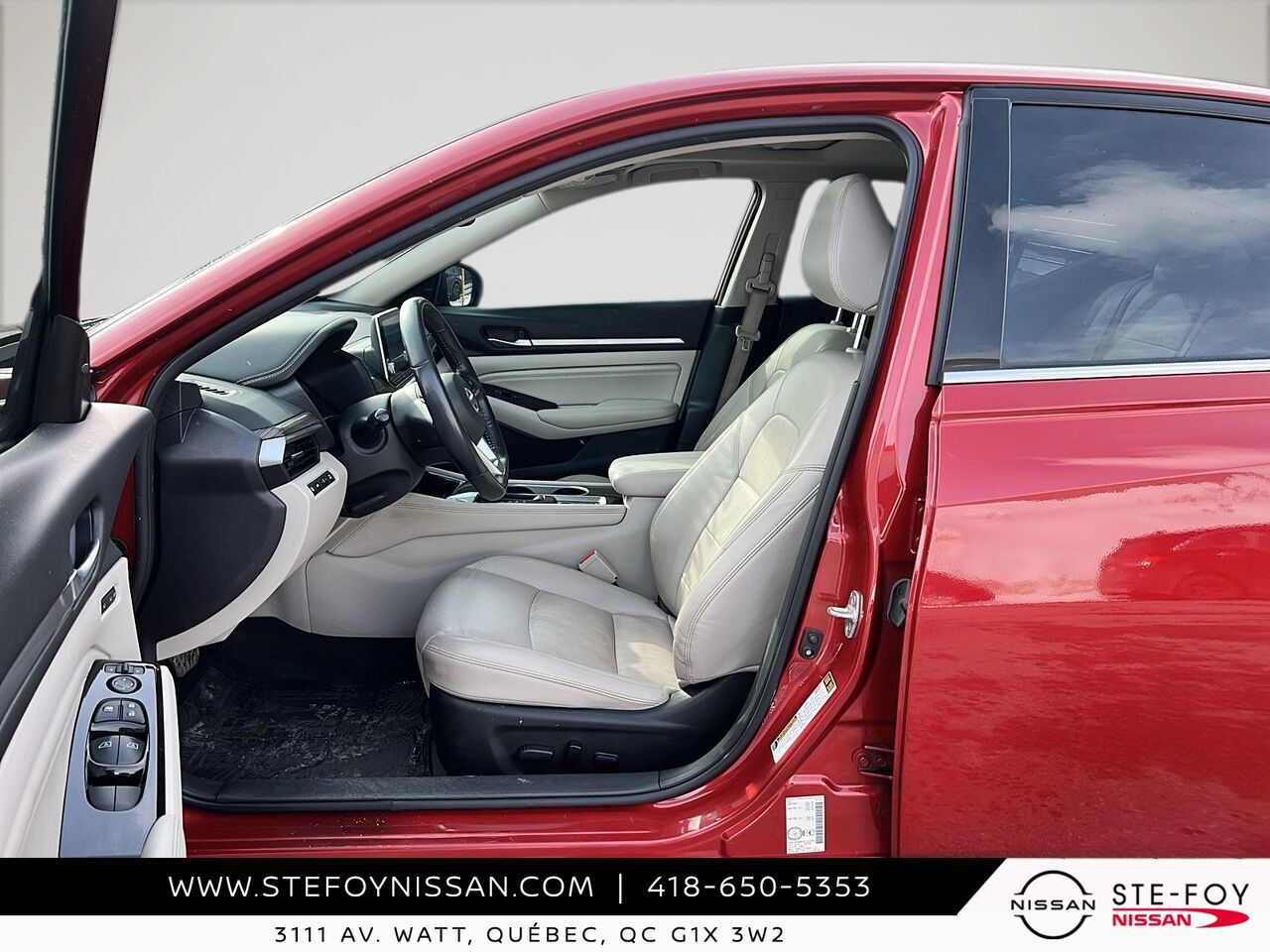 2022 Nissan Altima Red Ste-Foy - photo #8