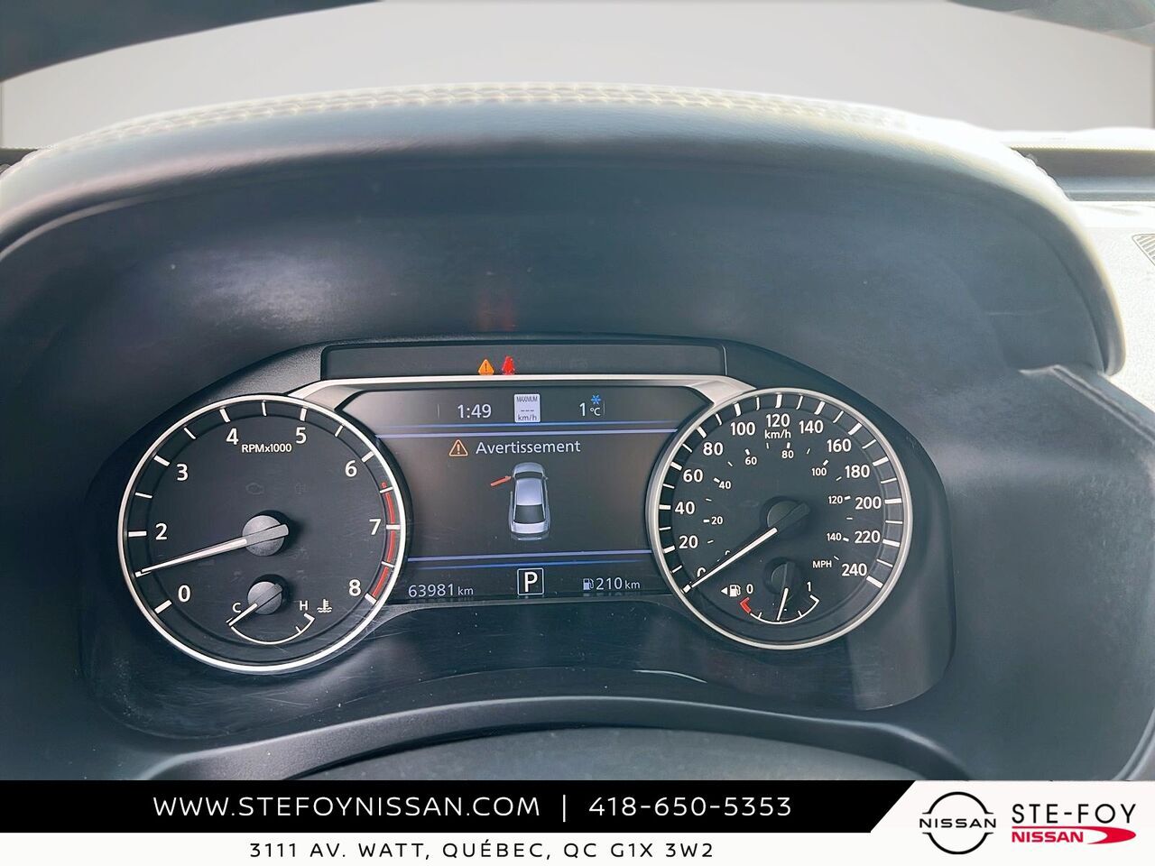 2022 Nissan Altima Red Ste-Foy - photo #12