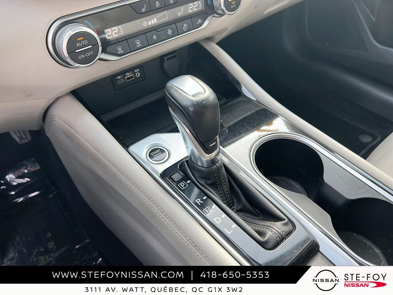 2022 Nissan Altima Red Ste-Foy - photo #14