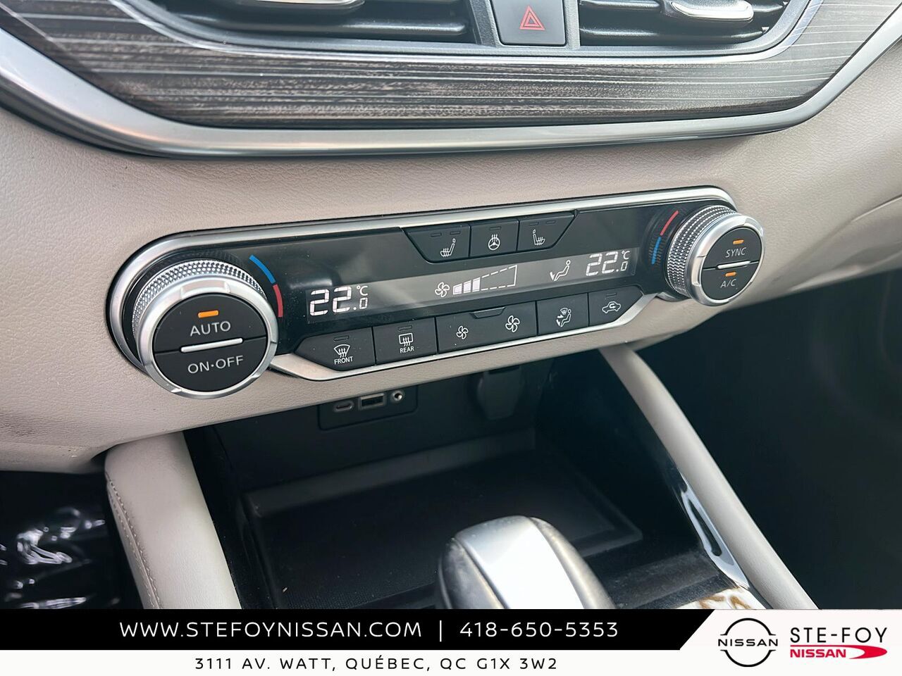 2022 Nissan Altima Red Ste-Foy - photo #15