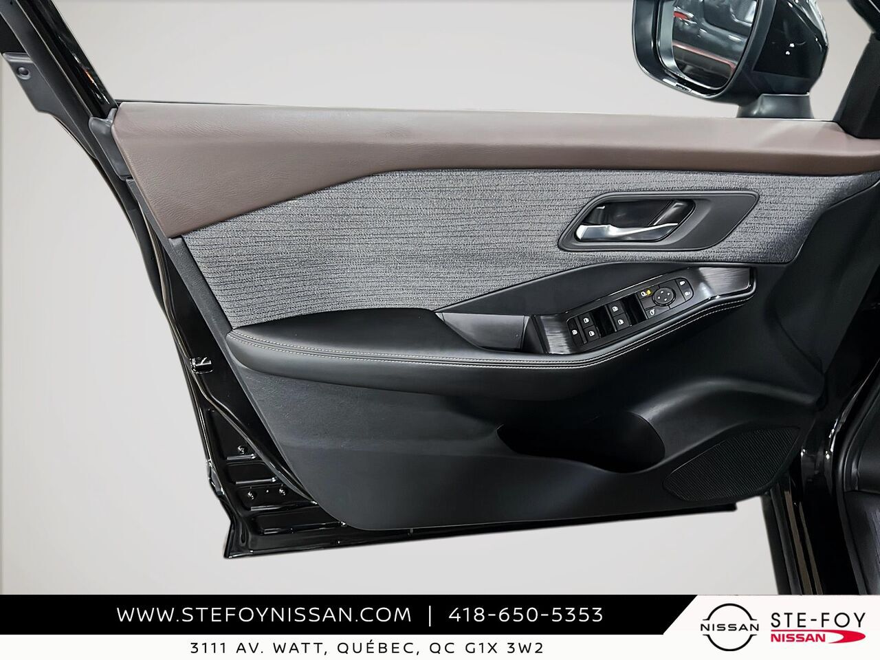 2023 Nissan Rogue Black Ste-Foy - photo #10