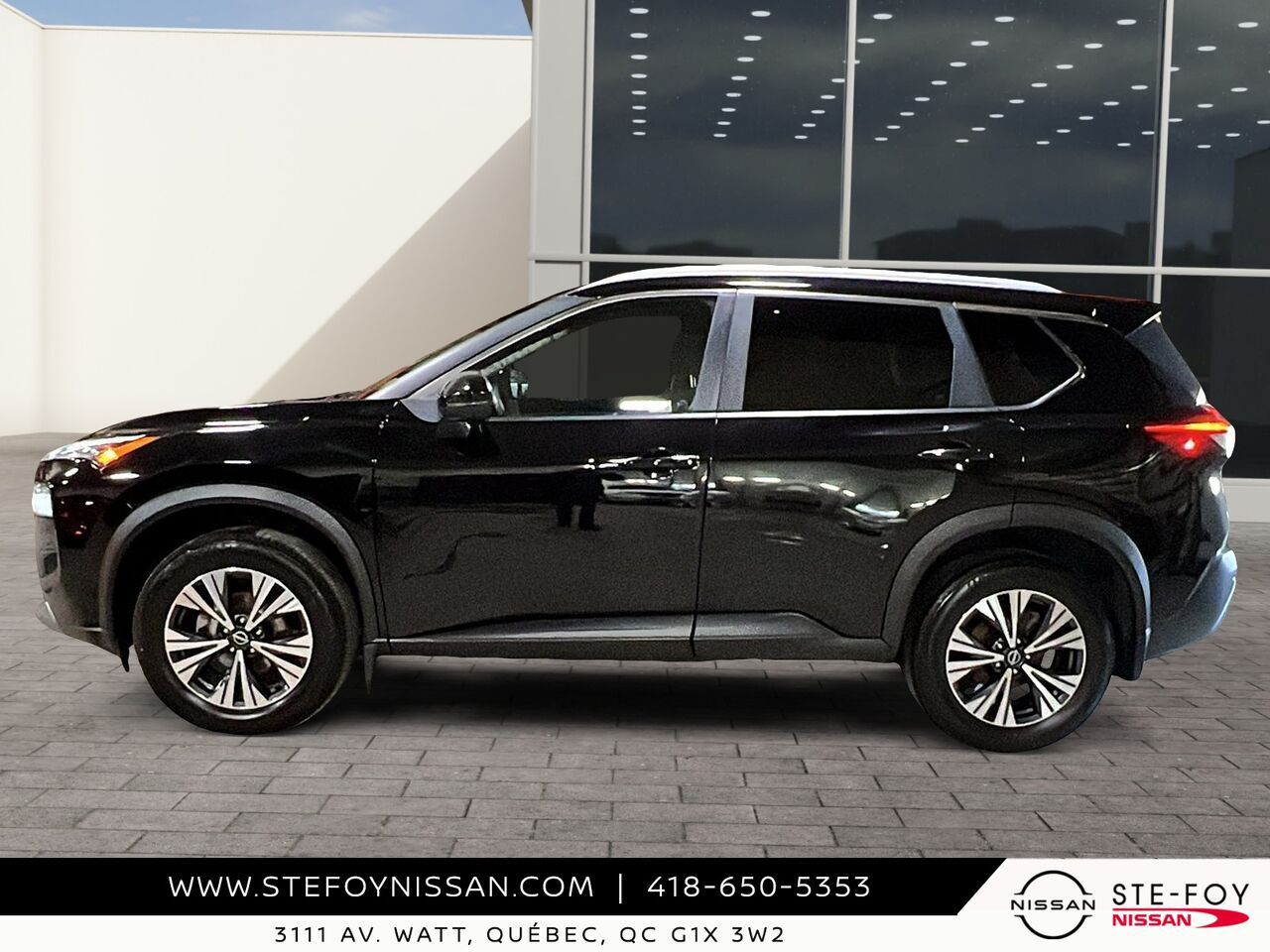 2023 Nissan Rogue Black Ste-Foy - photo #4